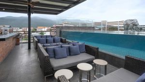 AMANOR Hotel Chiang Mai - ARISE Rooftop Bar