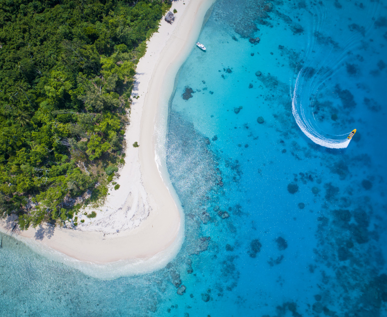 Escape the everyday. Vanuatu sale on now.
