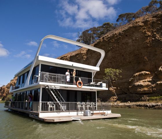 Unforgettable Houseboats Murray River Boat