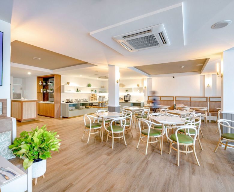 Mercure Hotel Cairns The Stanley Restaurant