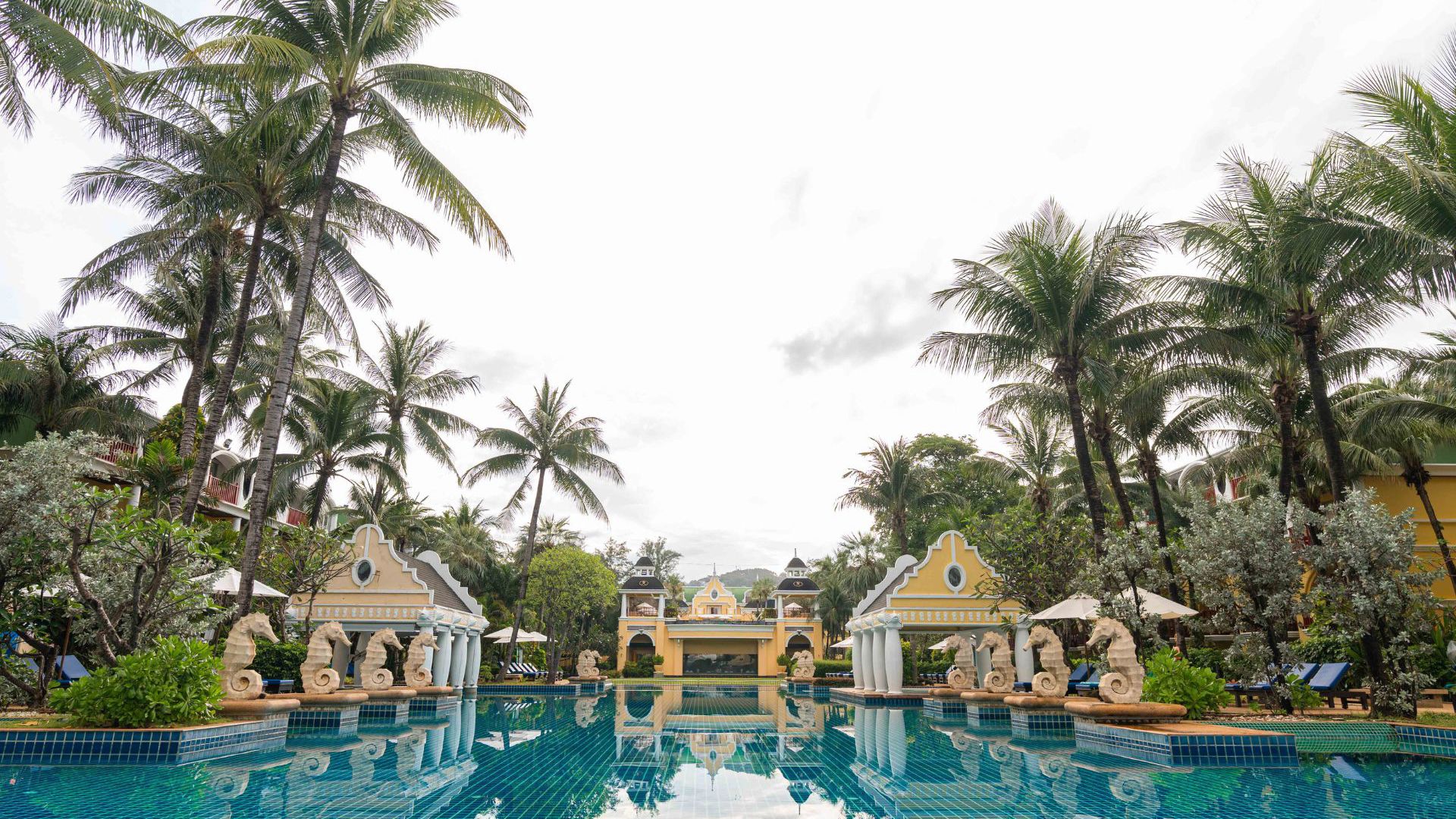 Phuket Graceland Resort & Spa - Main Pool