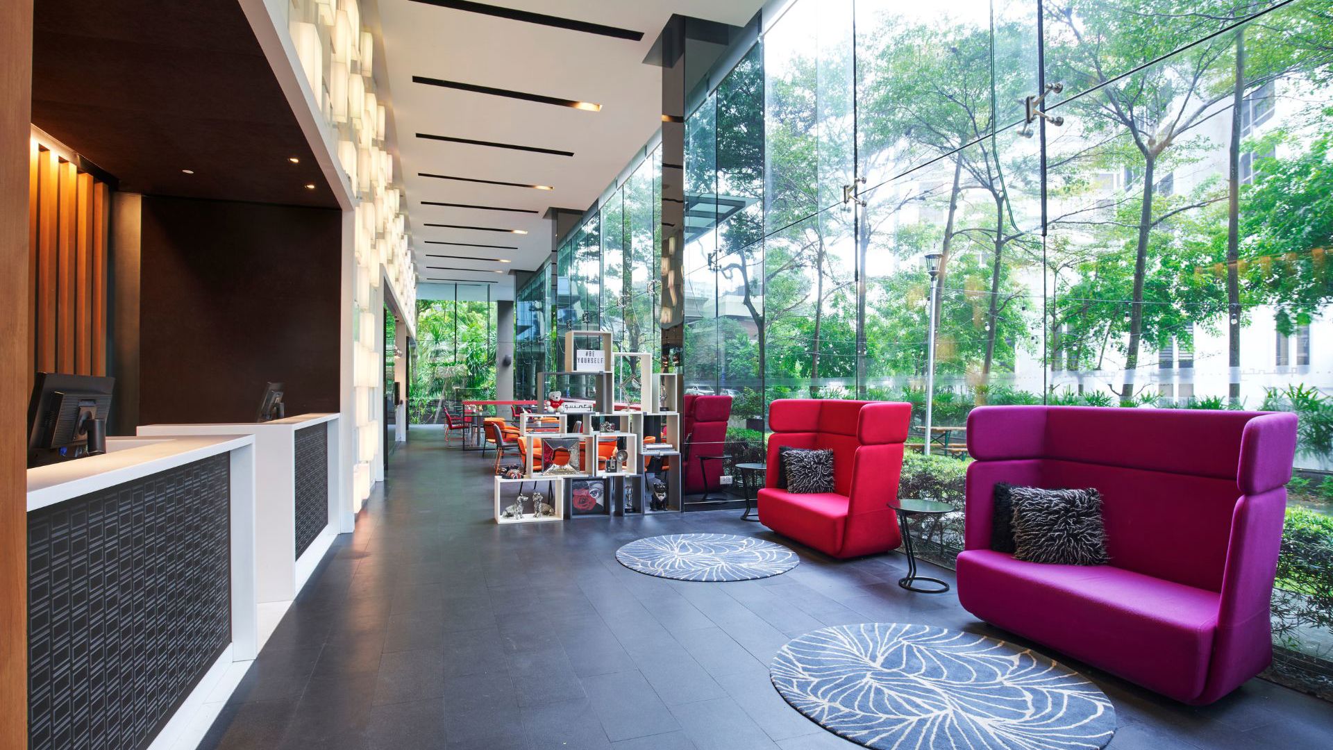 Quincy Hotel Singapore - Lobby
