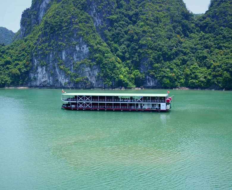 Pandaw Halong Bay & Red River