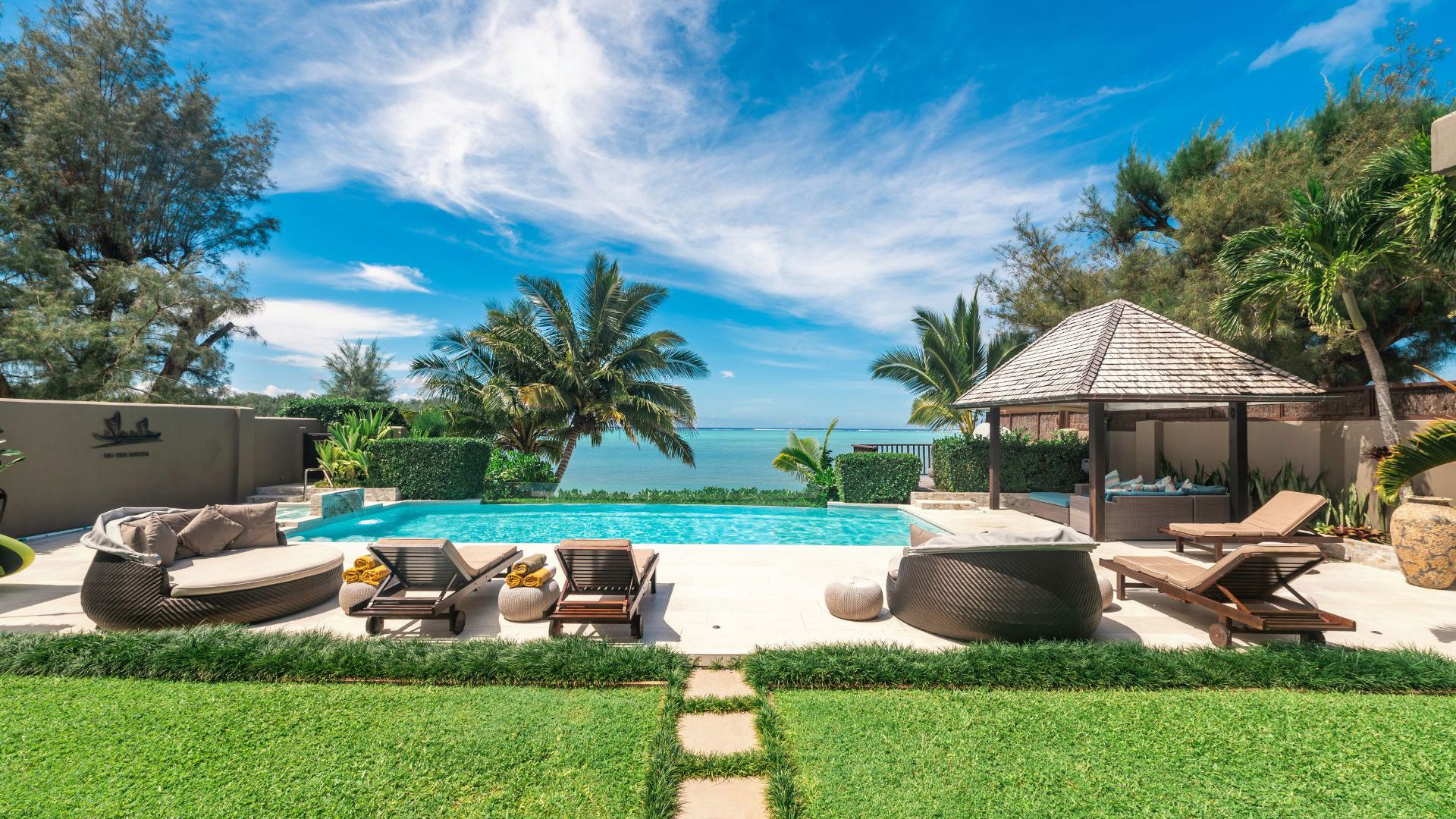 Te Vakaroa Villas - pool