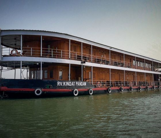 RV Kindat Pandaw in India River