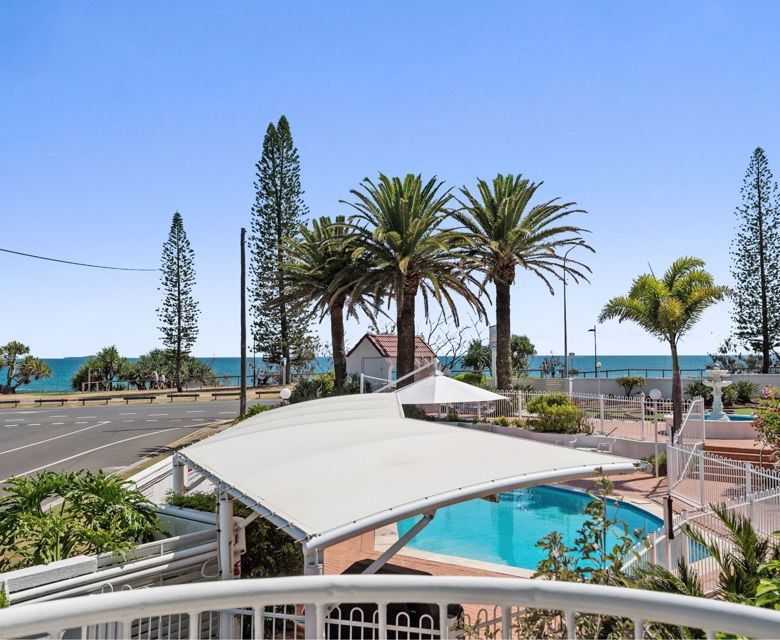 Alexandria Apartments - Pool