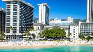 Moana Surfrider, A Westin Resort & Spa Aerial 