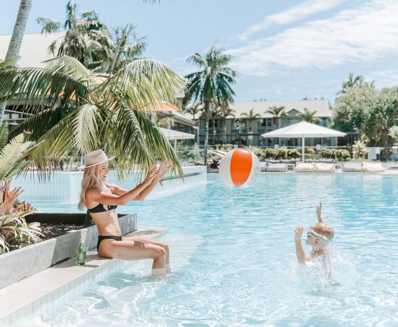 Novotel Sunshine Coast Resort Outdoor Pool