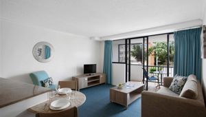 BreakFree Grand Pacific Caloundra - lounge