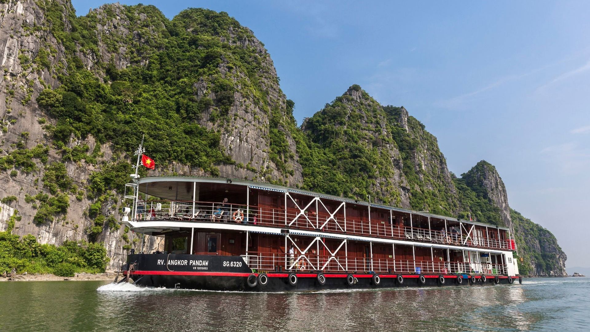 RV Angkor Pandaw MGL5156 (1)