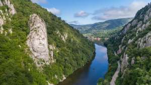 Romania Danube Gorges Decebal Head Iron Gates 