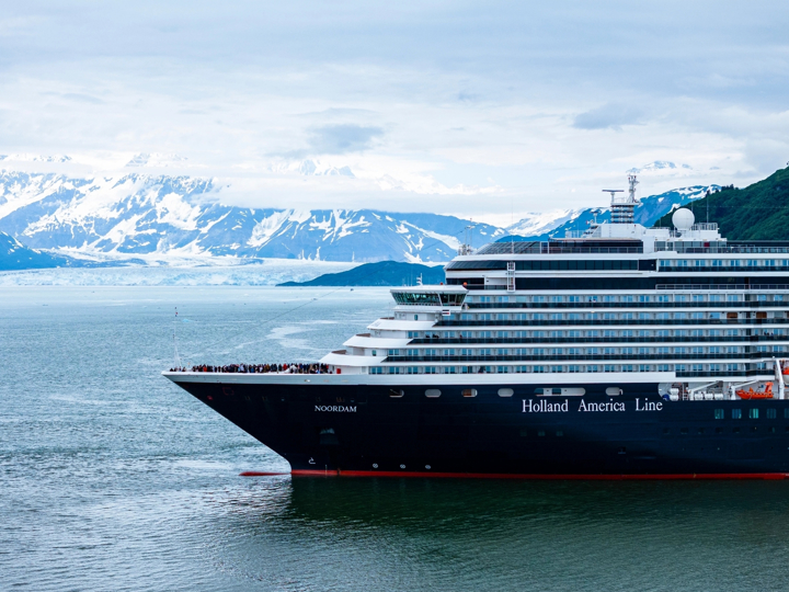 Noordam Yakutat Bay