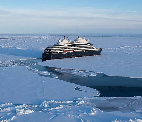 Le Commandant 2 Ponant  © Ponant