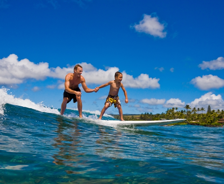 Hawai'i - Kids Fly & Stay for $199