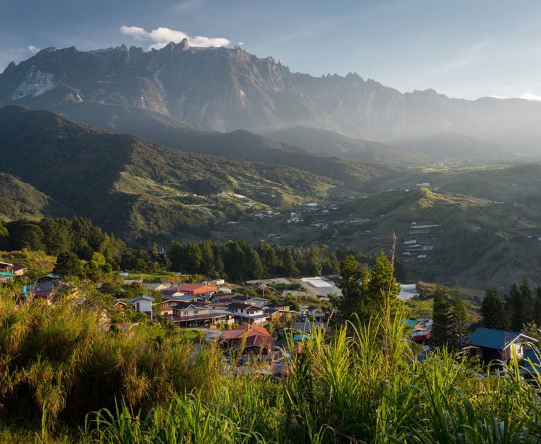Authentic Borneo with Adventure World