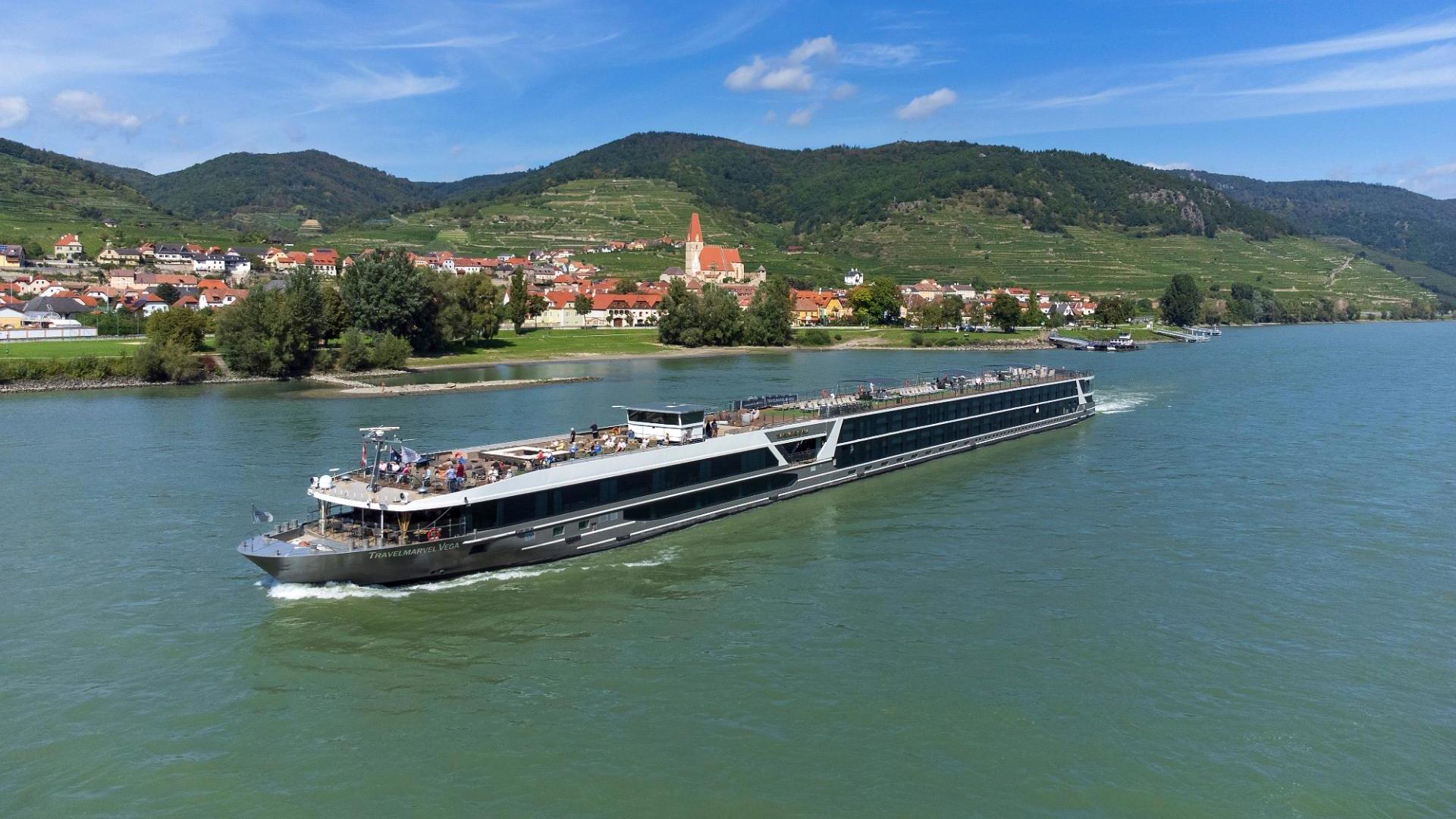 Travelmarvel Vega on the Rhine