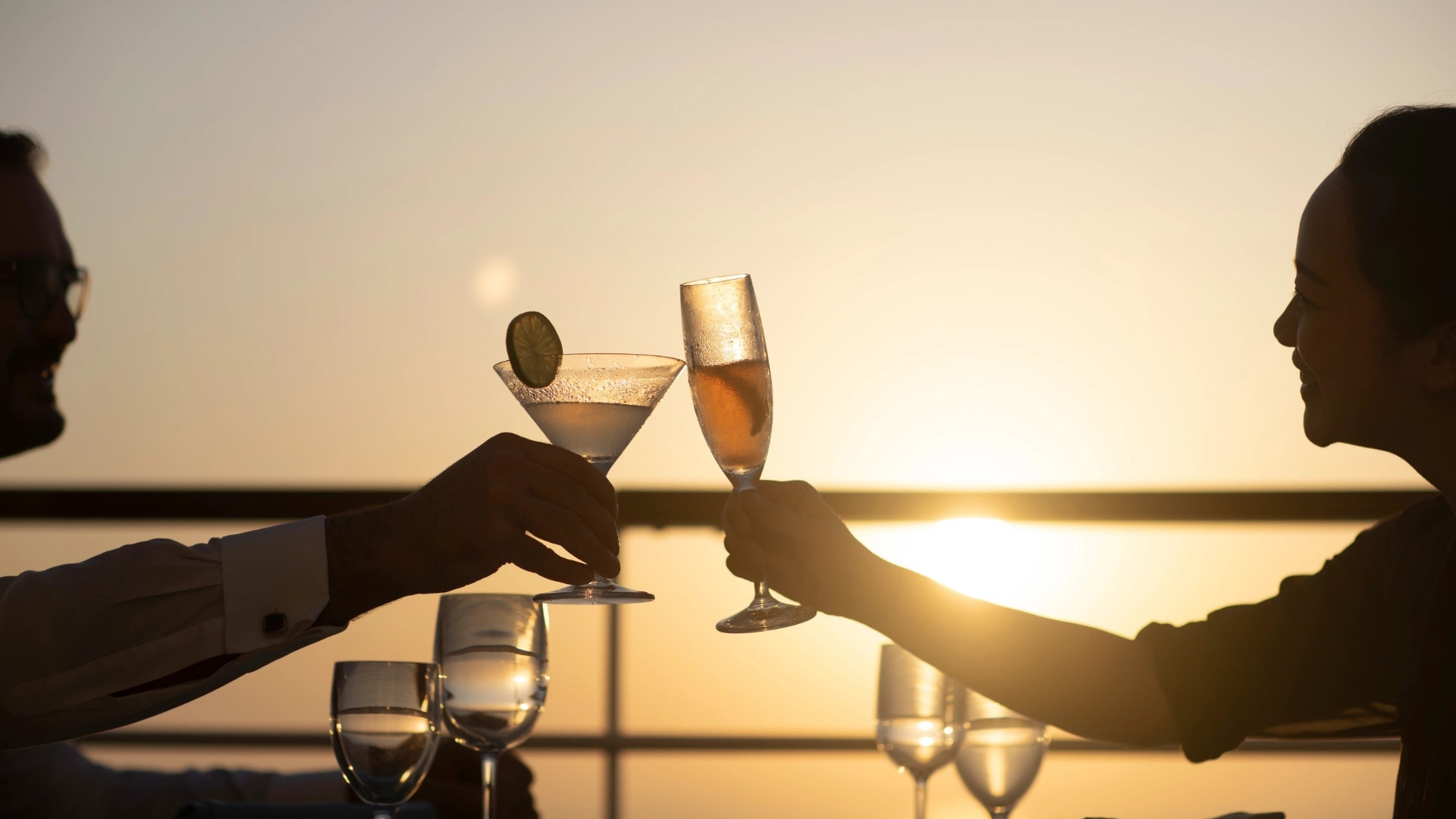 Silversea Silver Moon SSC MO Shipexterior 01774