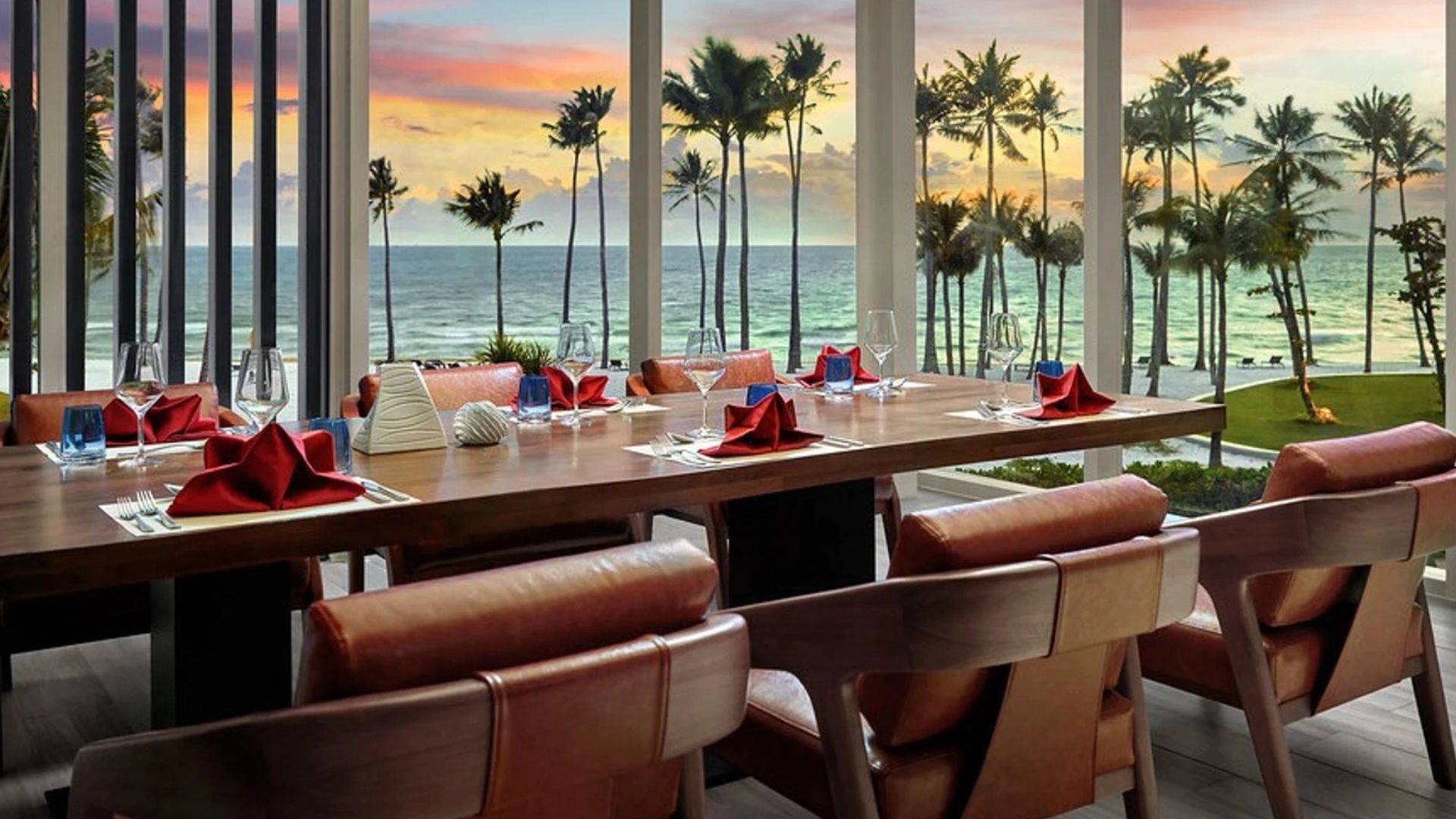 Pullman Phu Quoc Beach Resort - Beach House Restaurant