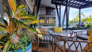 Lava Hotel - lobby