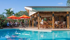 Sunset Resort Birdcage Bar