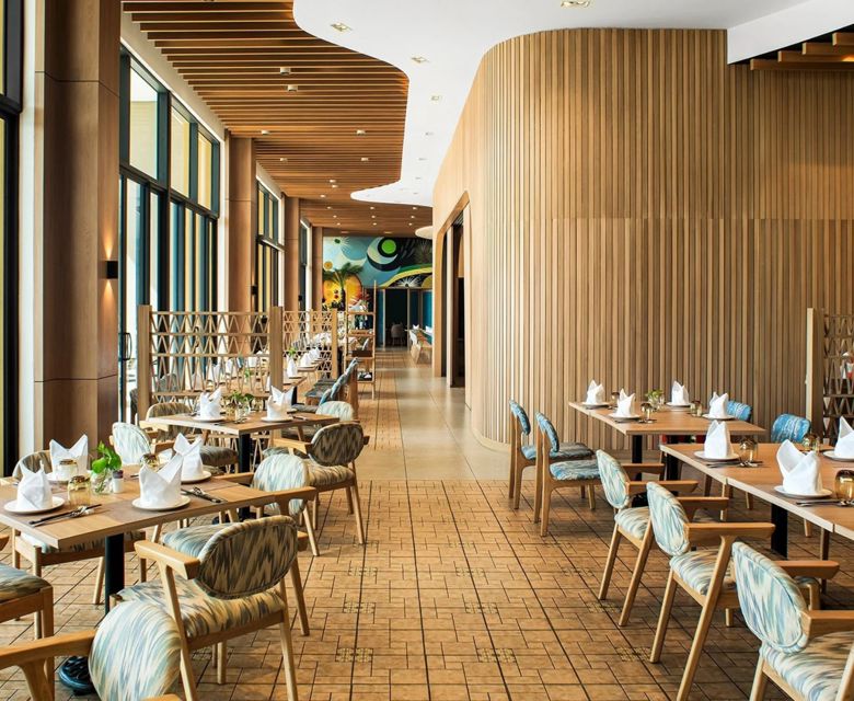 Dhawa Ho Tram - Nook Restaurant