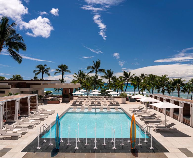 Waikiki Beach Marriott Resort & Spa - Pool View