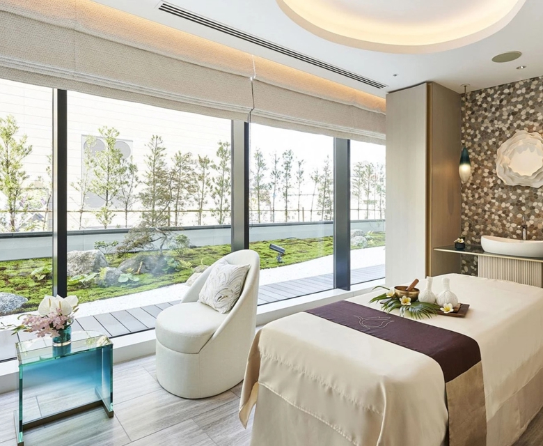 Centara Grand Hotel Osaka - SPA Cenvaree