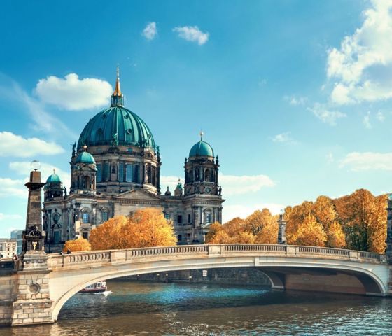 Spree River Bridge Cathedral Berlin © Viking Cruises