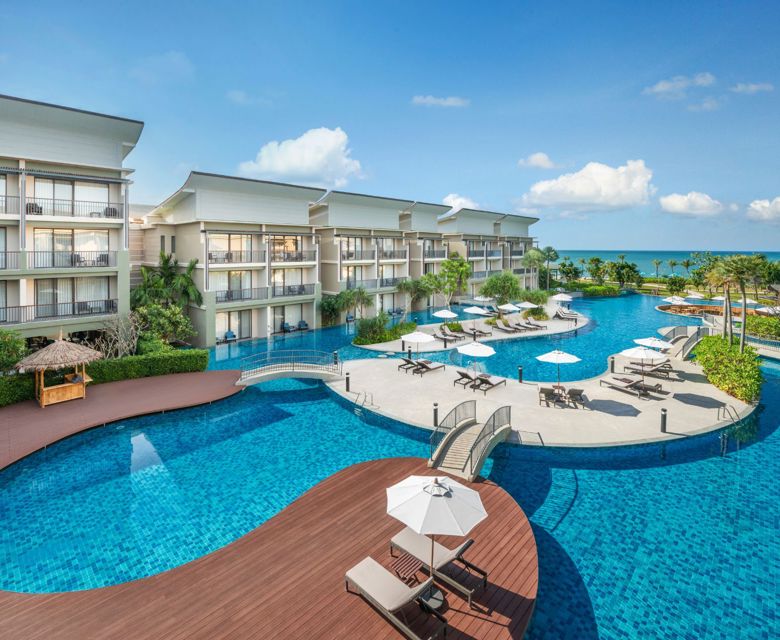 Le Meridien Khao Lak - Pool View