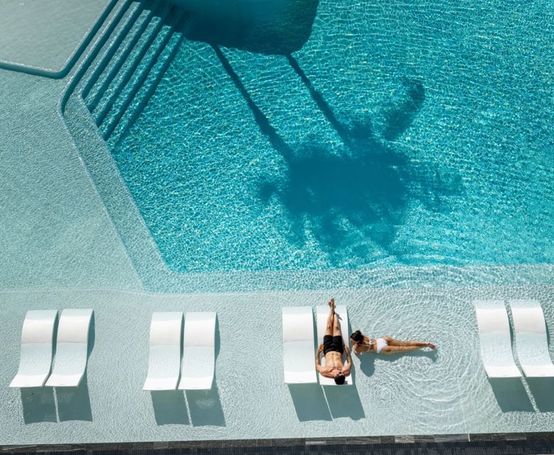 Dorsett - pool 2