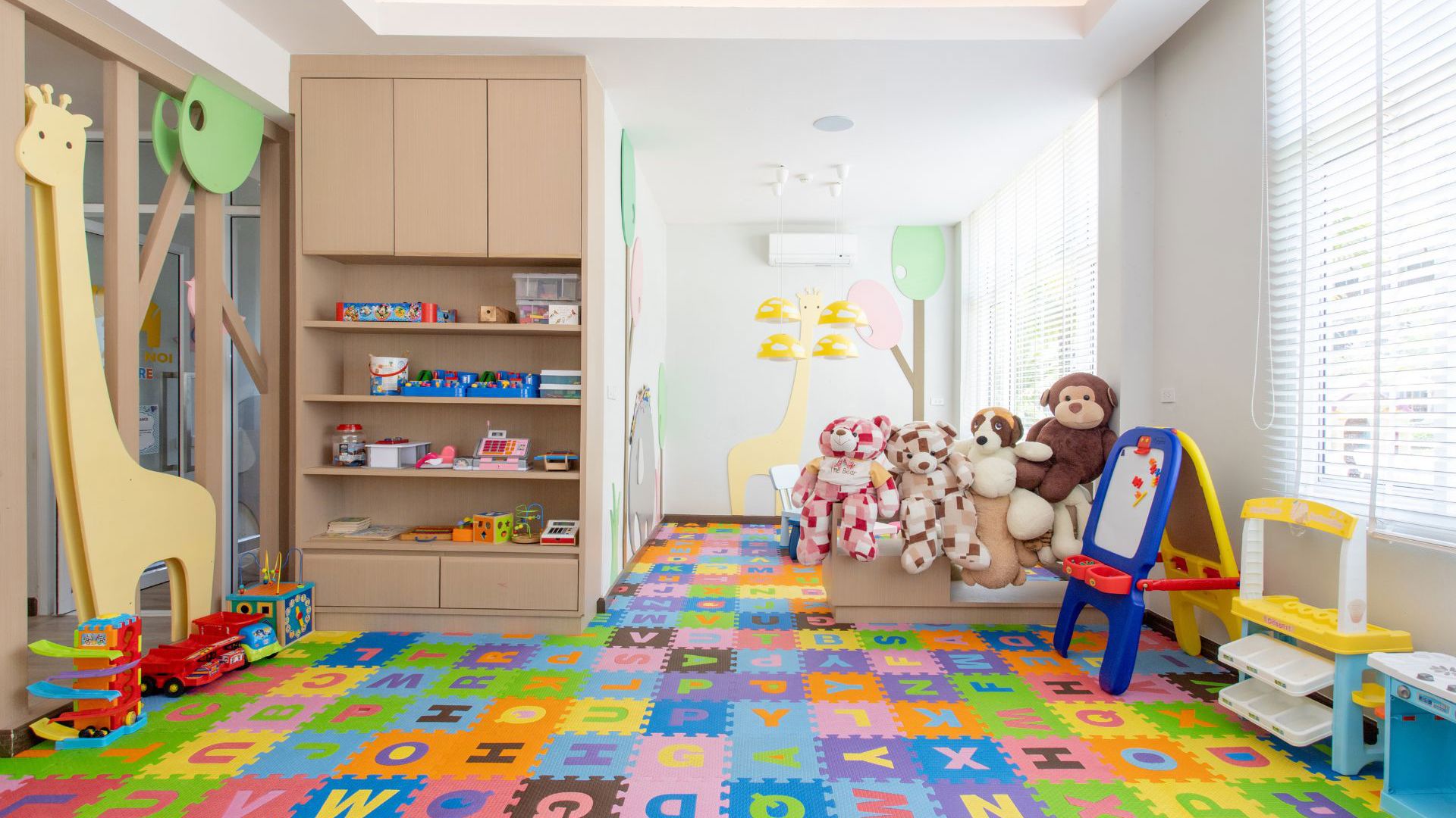 Katathani Phuket Beach Resort - Kids Club