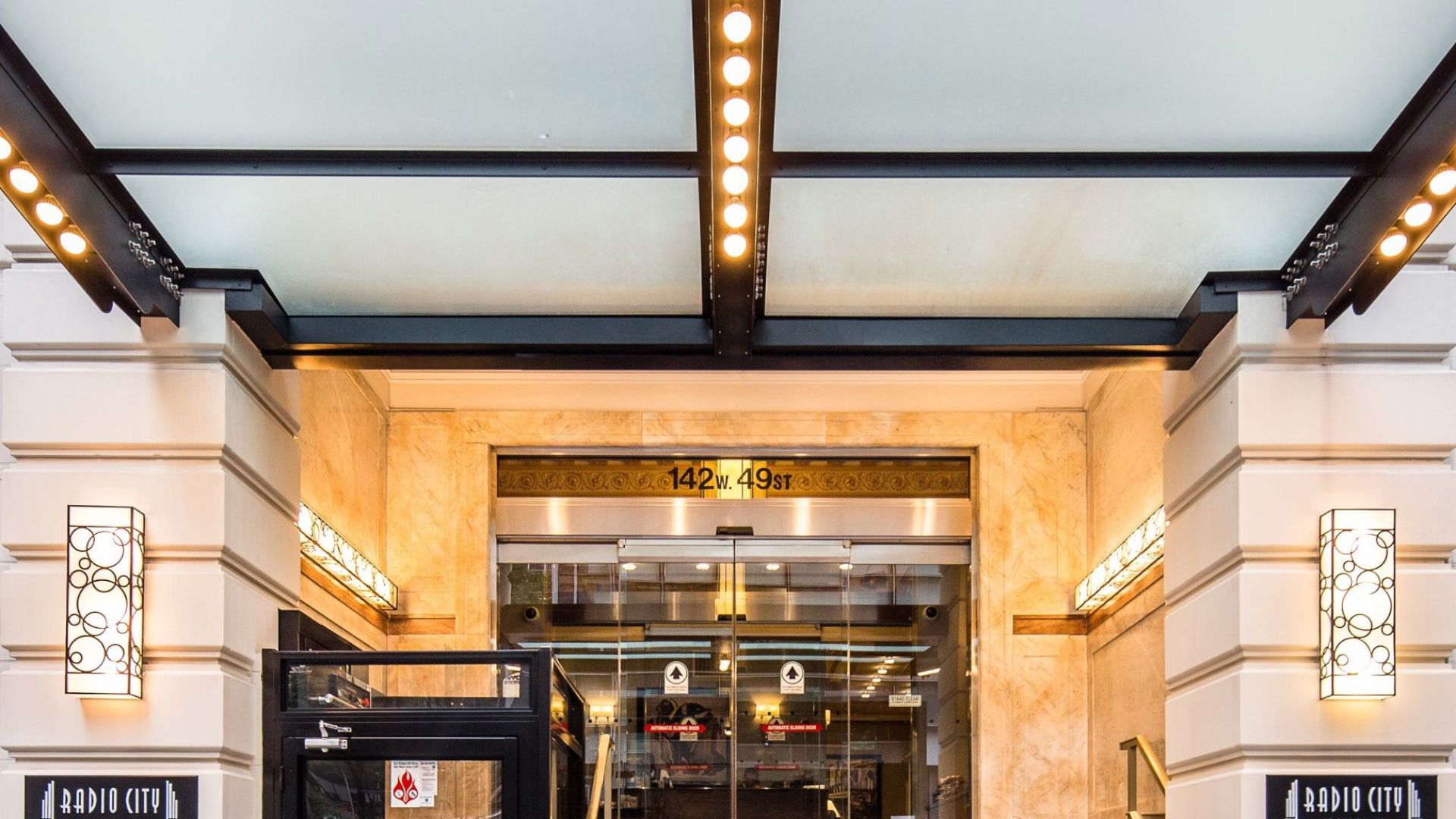 Radio City Apartments - New York