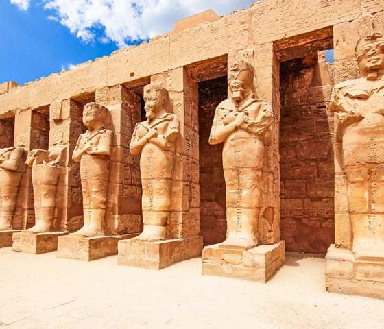 Statues Karnak Temple Luxor Egypt © Viking