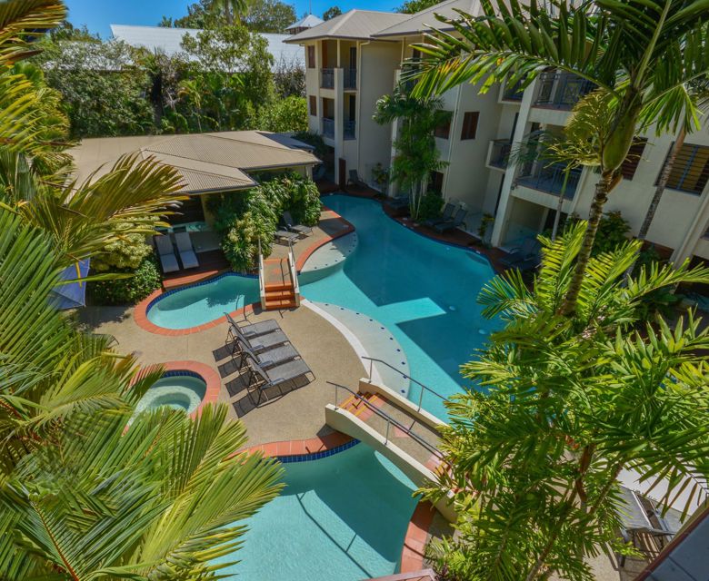 Meridian Port Douglas - pool