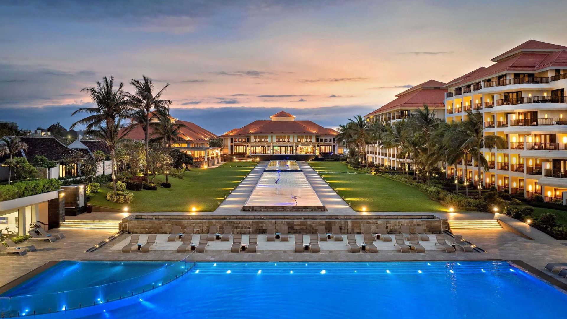 Pullman Danang Beach Resort View