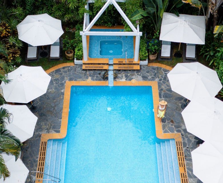 The Reef House - aerial pool