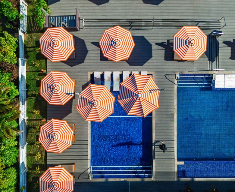 Hilton Fiji - adults only pool