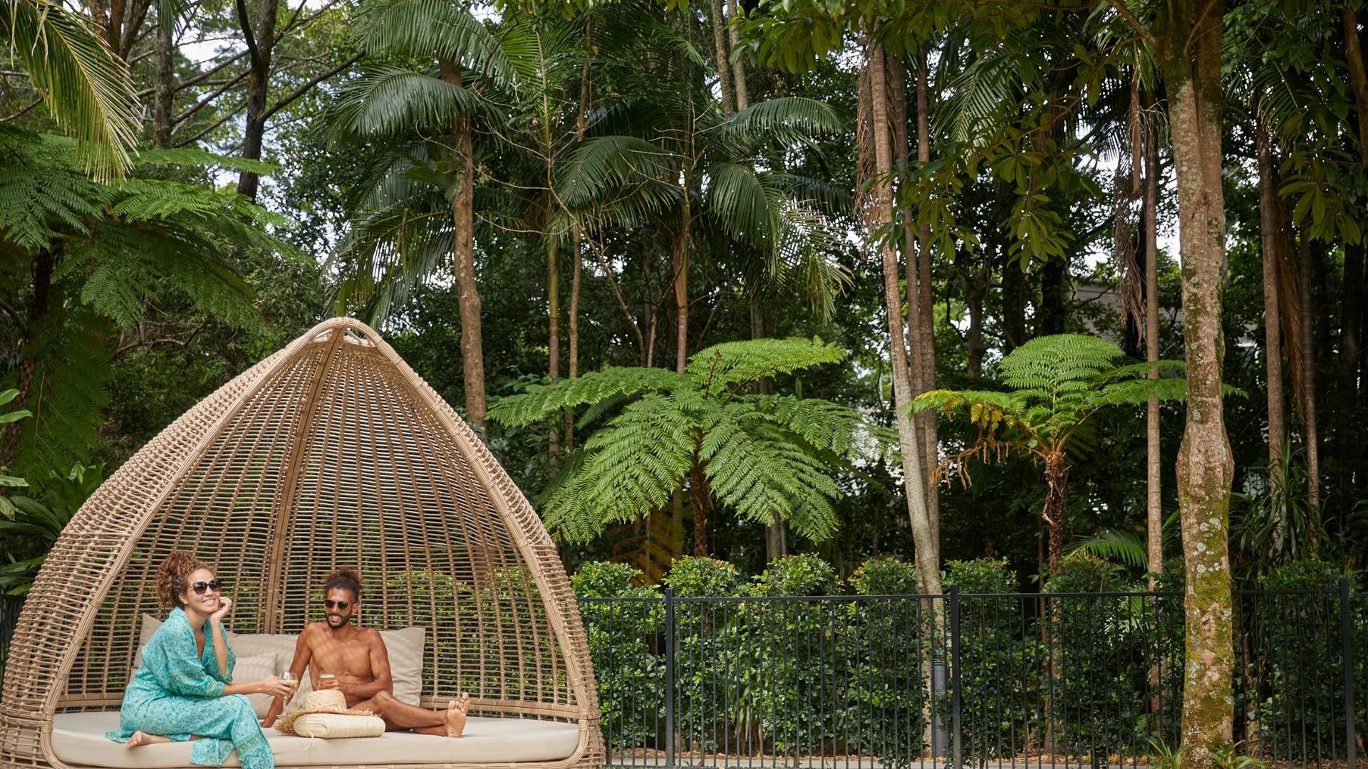 Crystalbrook Byron - pool cabana