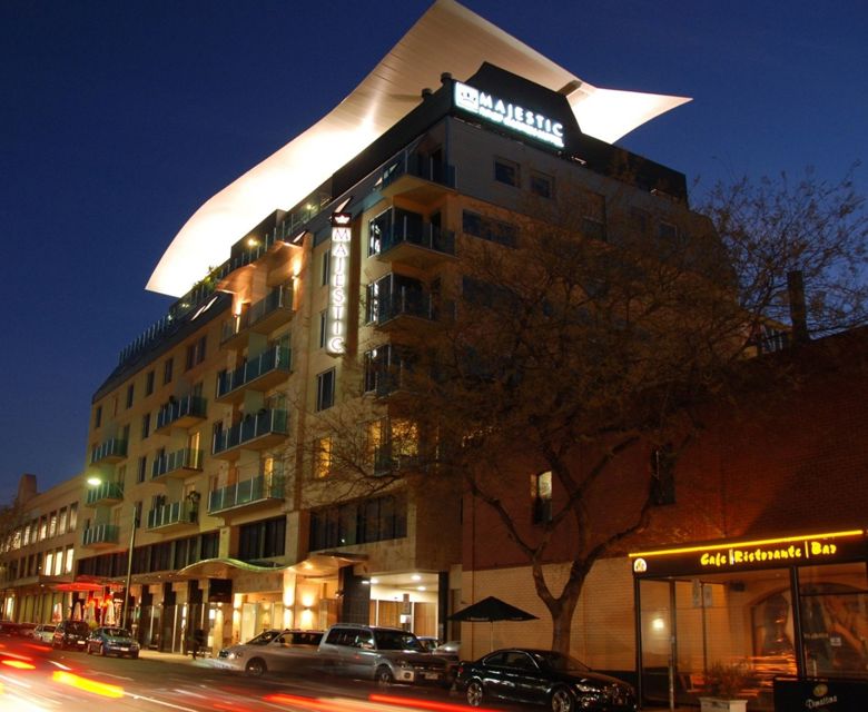 Majestic Roof Garden Hotel Exterior