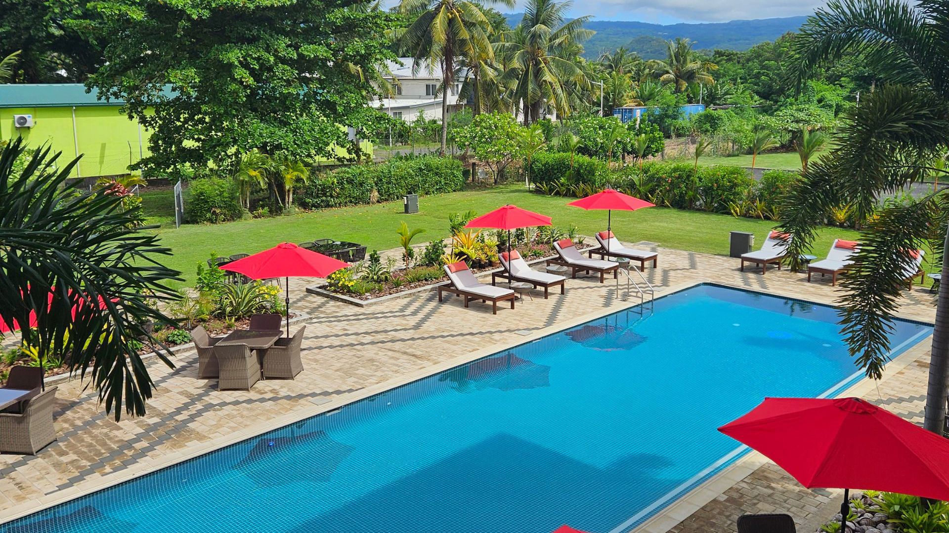 Lava Hotel - pool