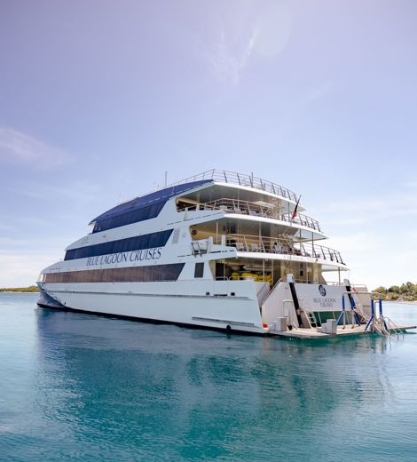 Bluelagoon Yasawa Princess II © Blue Lagoon Cruises