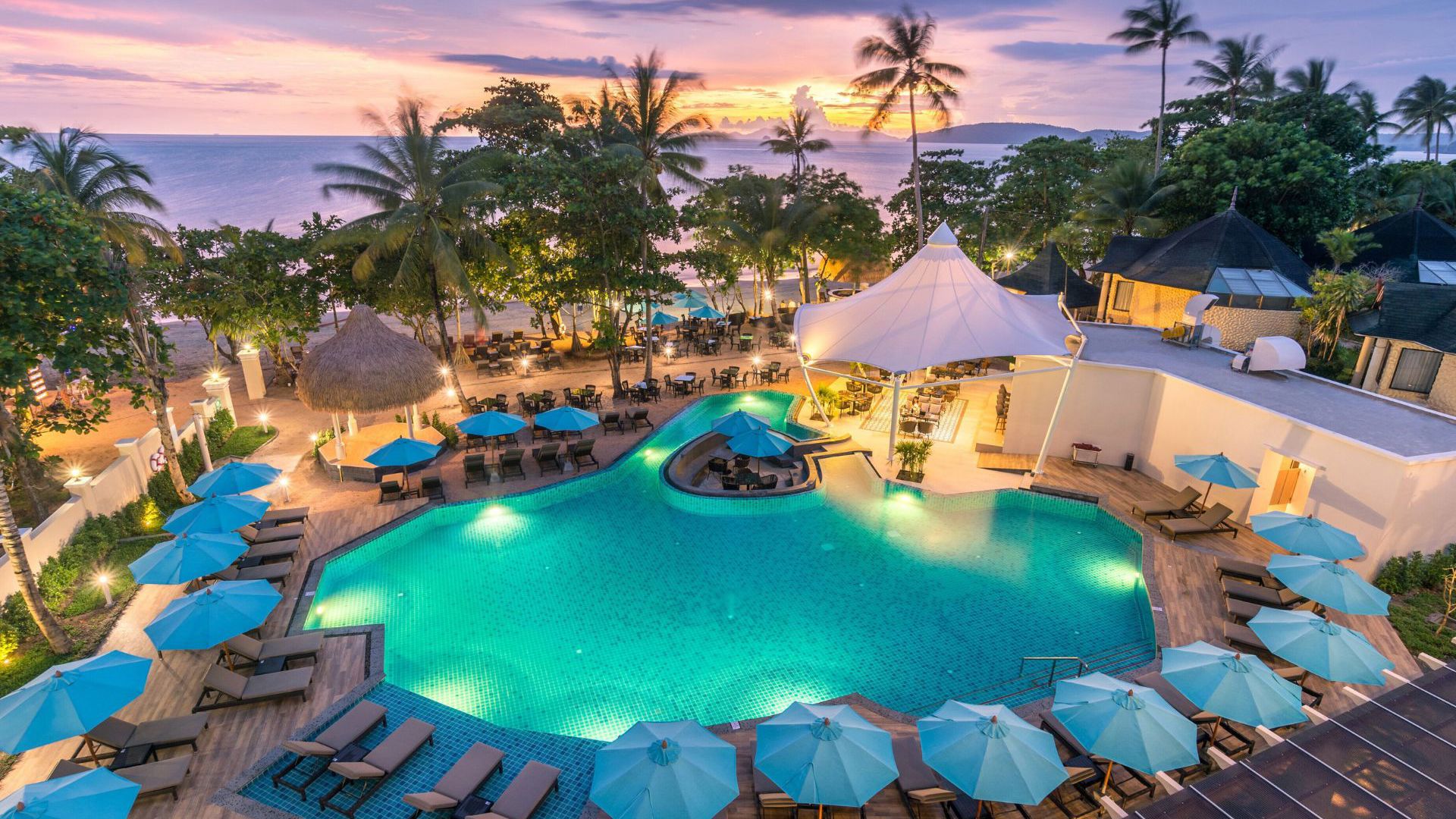 Centara Ao Nang Beach Resort & Spa Krabi - Pool Area