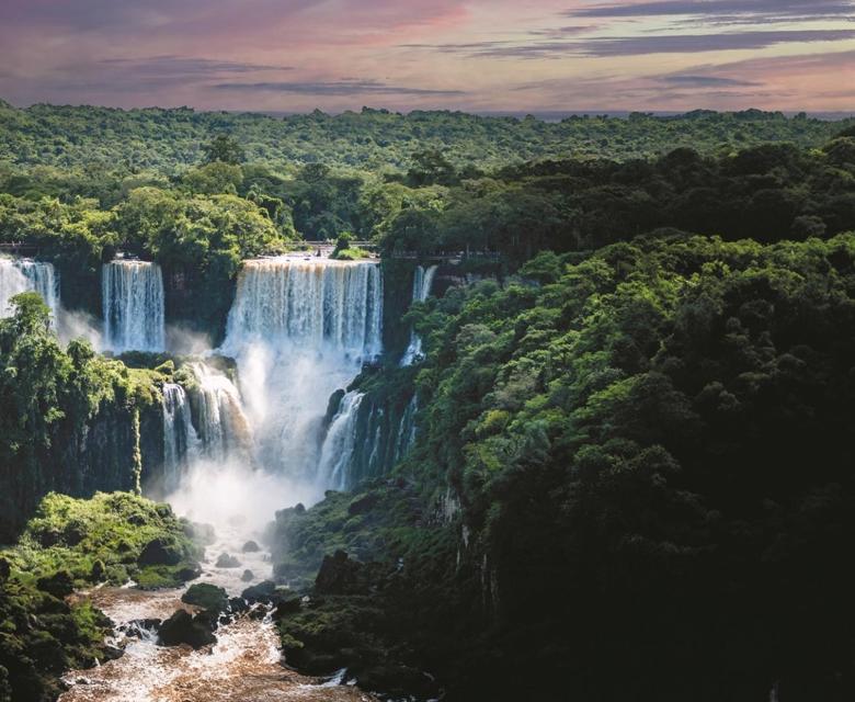 Iguazu Falls Argentina © APT