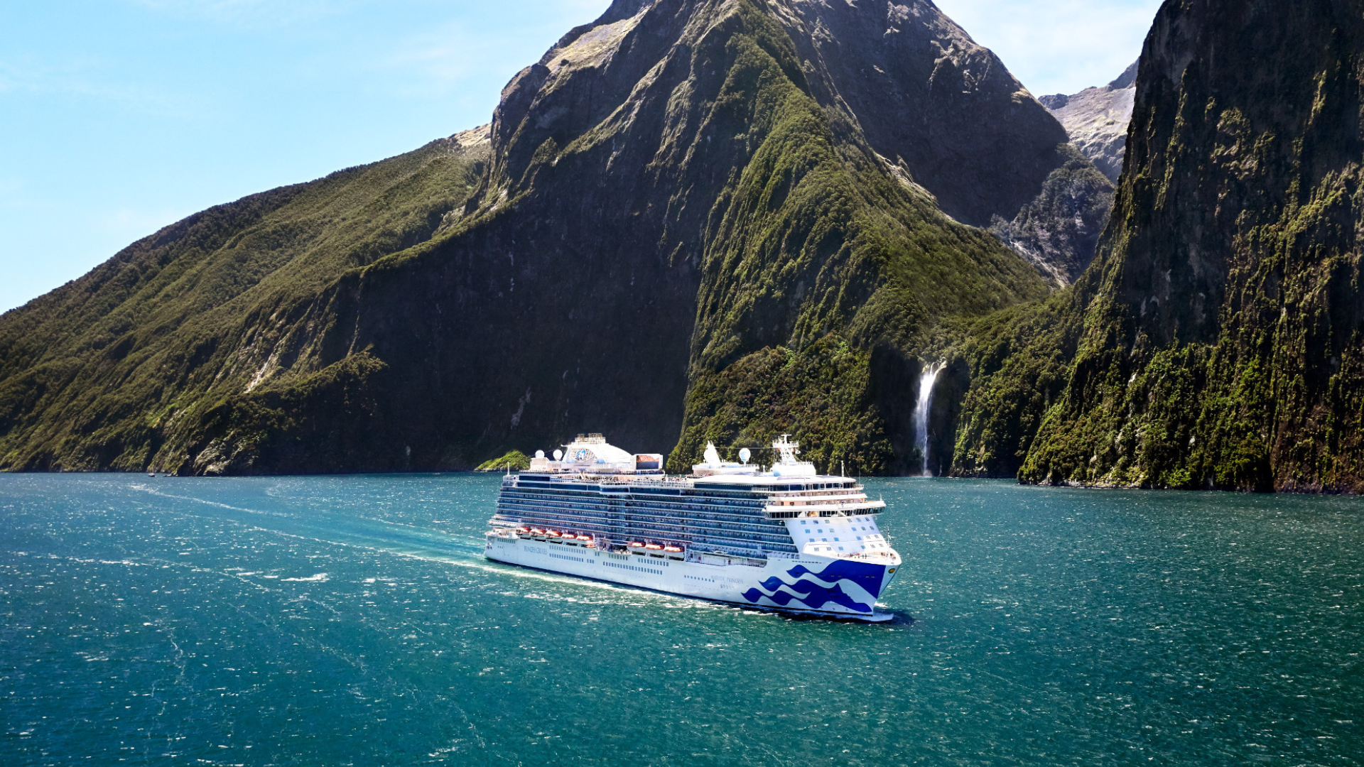 Princess Cruises in Milford Sound