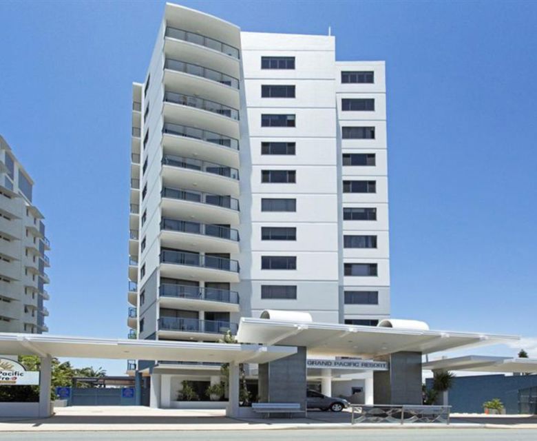 BreakFree Grand Pacific Caloundra - exterior