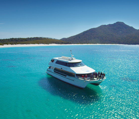 132510 2 Wineglass Bay Cruise CR Wineglass Bay Cruises
