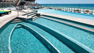 Peppers Soul Surfers Paradise - Pool View