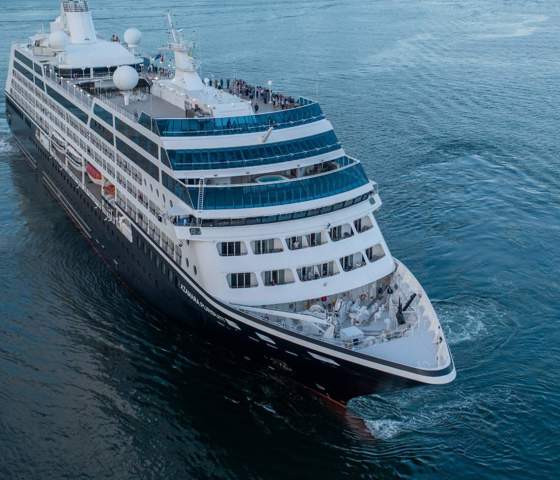Azamara Pursuit at Sea