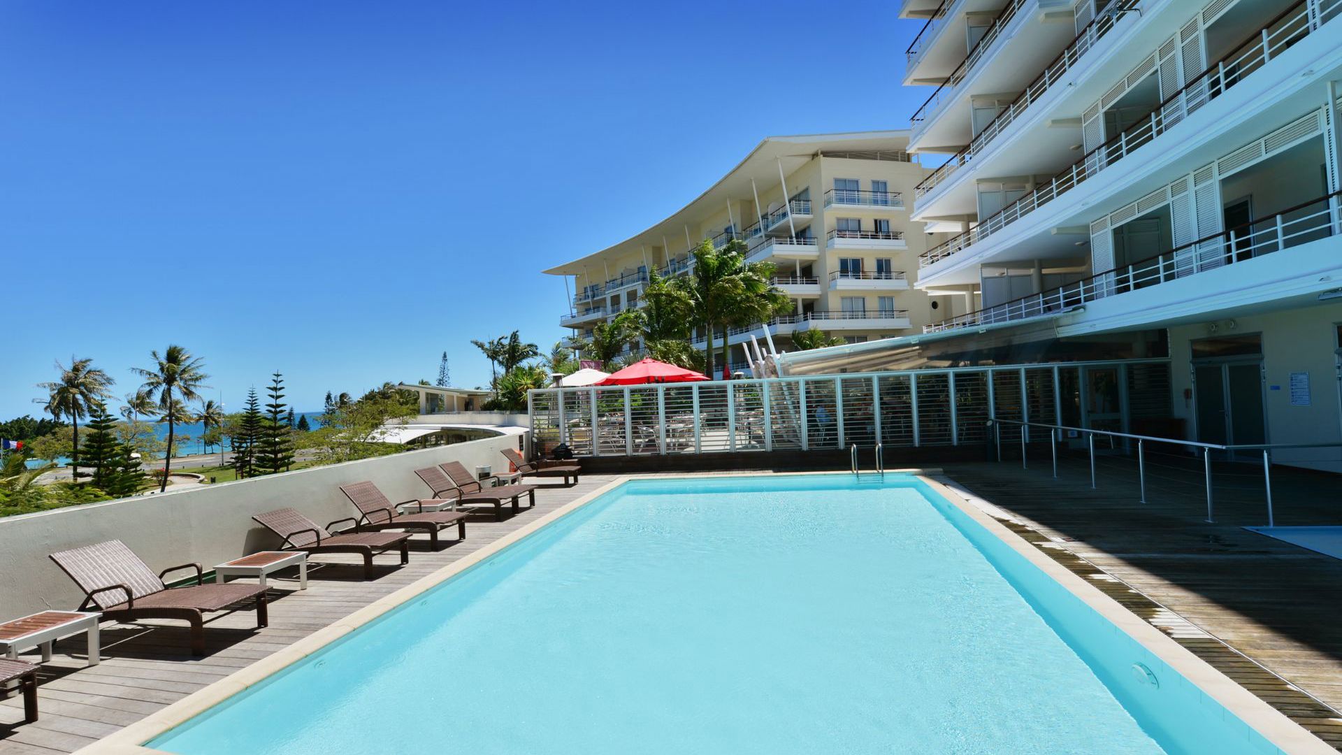  Hilton Noumea La Promenade Residences - Pool