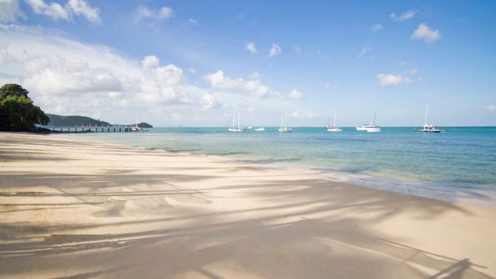 Cape Panwa Hotel - Beach